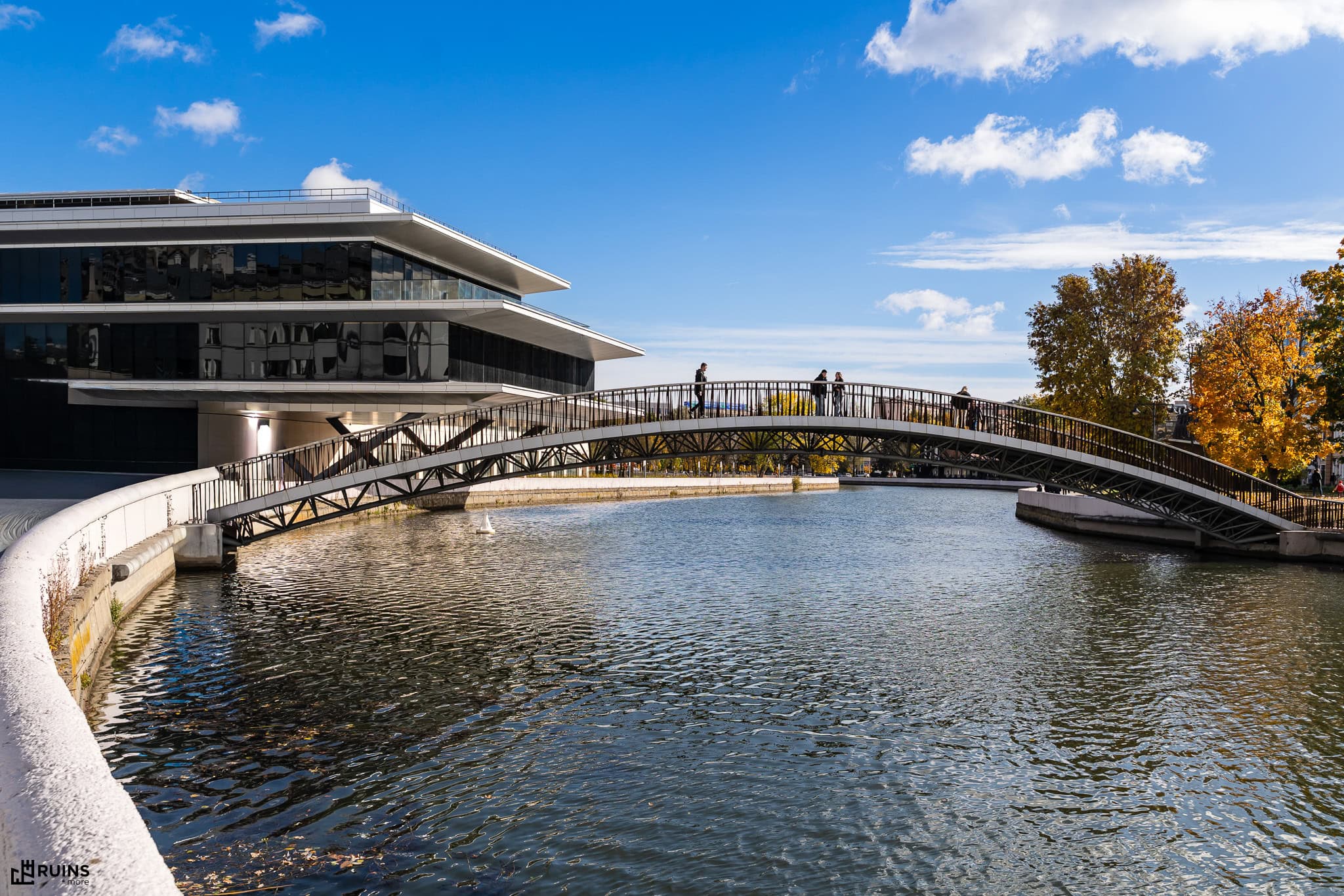 Ржавый мост на месте Лавского моста через реку Свислочь. Минск, Беларусь. 2024 г.
